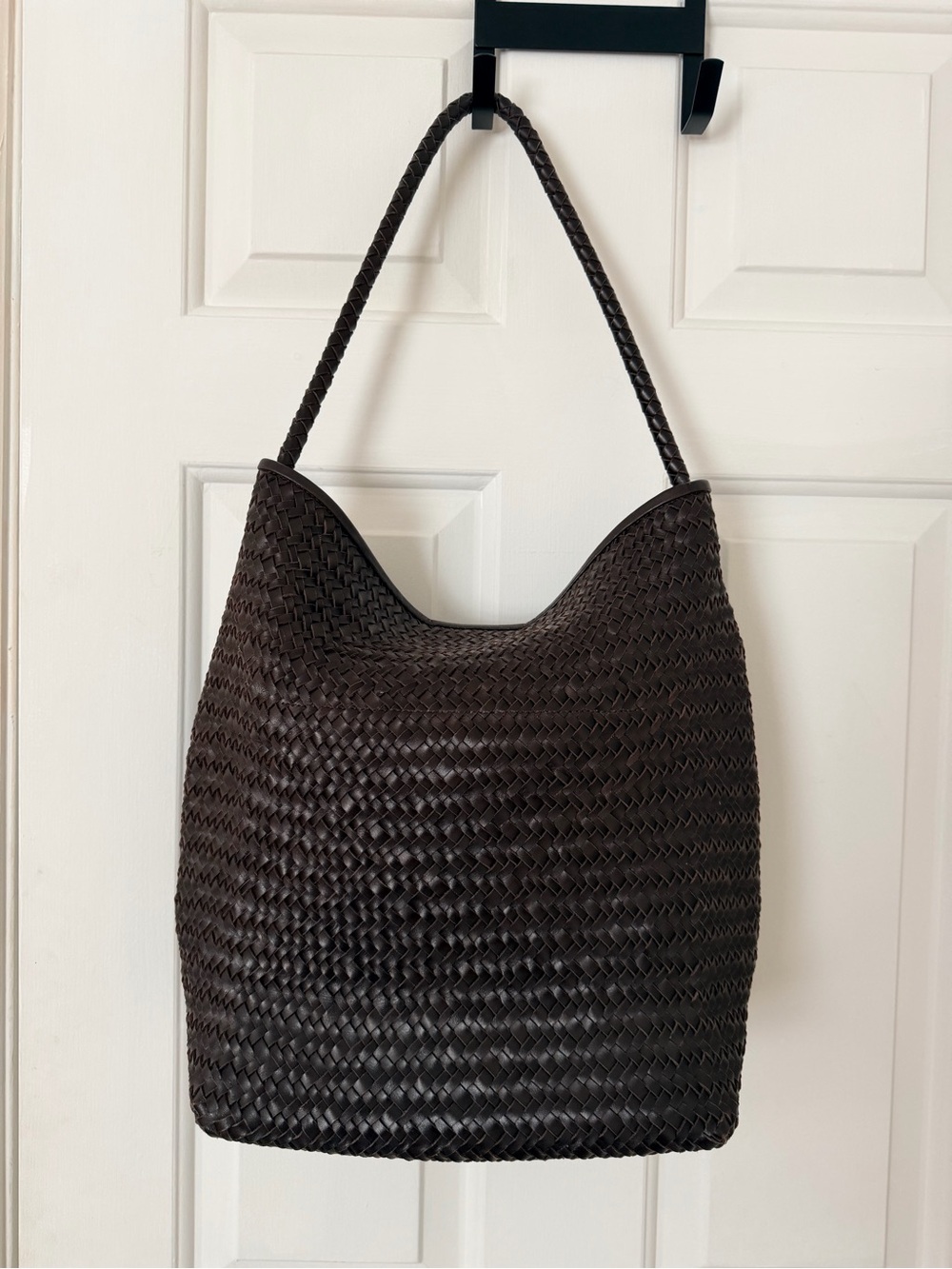 Madewell The Signature Woven Bucket Bag in Coffee Bean - Picture 4 of 8